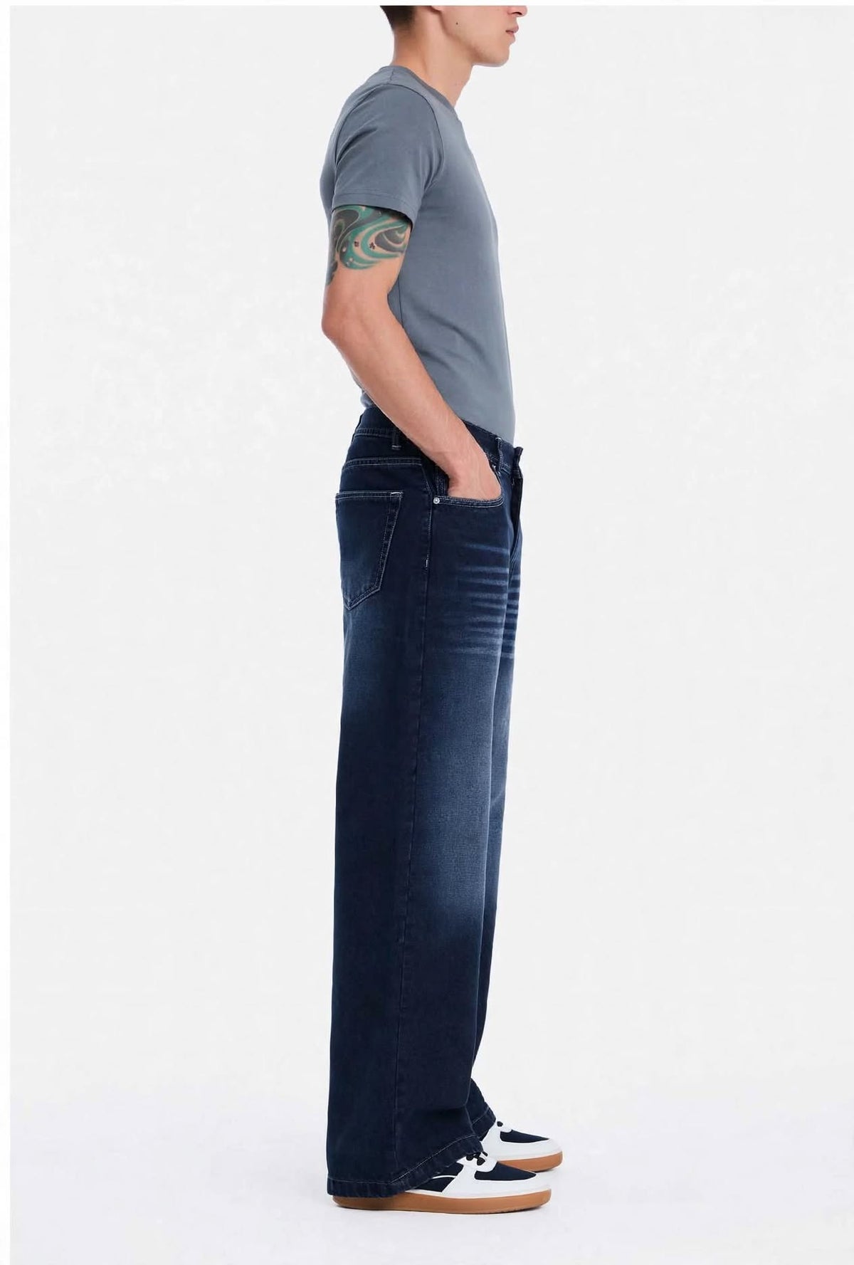 Baggy jeans