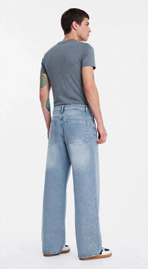 Baggy jeans