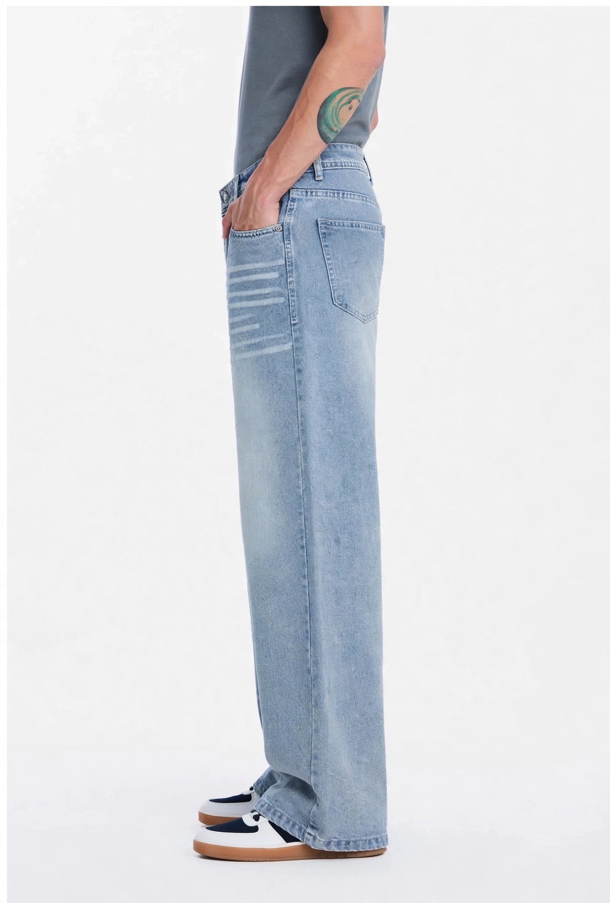 Baggy jeans